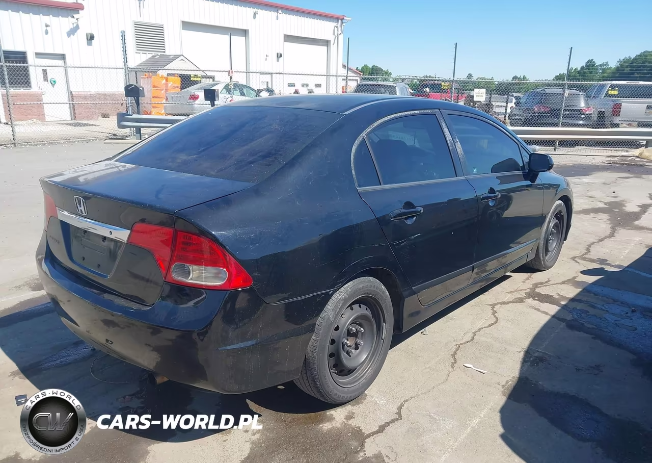 2010 Honda Civic Lx VIN:2HGFA1F56AH305050 - 4
