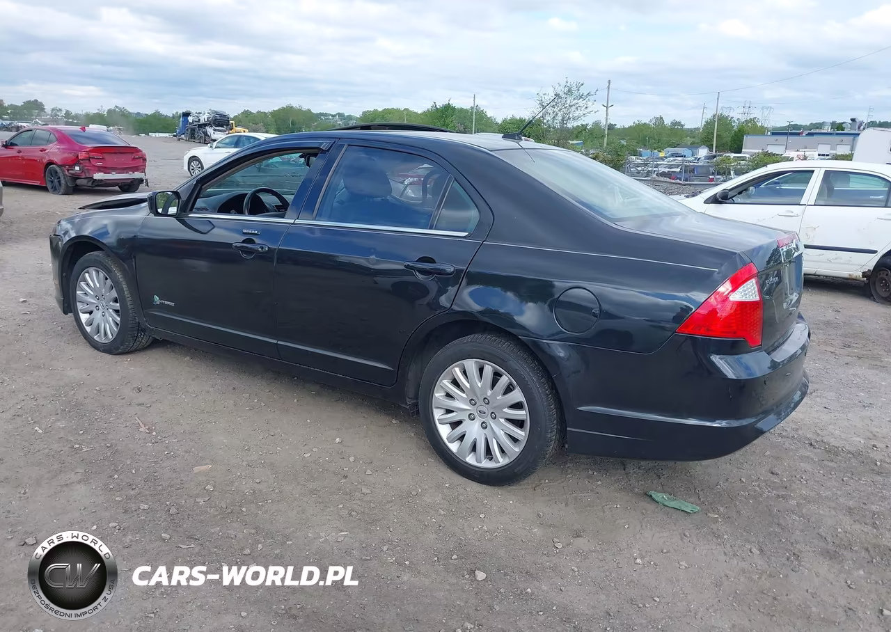 2011 Ford Fusion Hybrid VIN:3FADP0L35BR315372 - 3