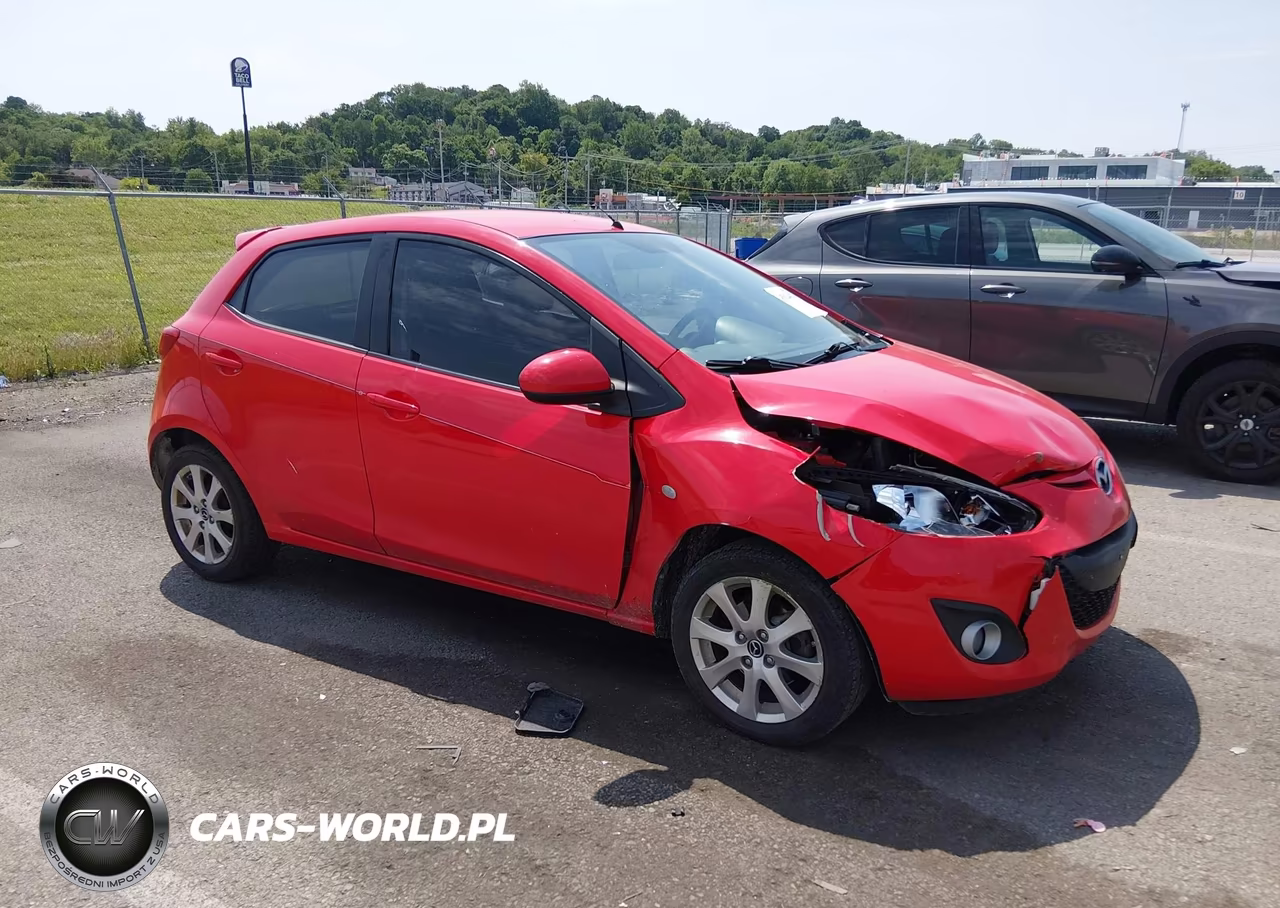 2014 Mazda Mazda2 Touring – zdjęcie 1 z 18
