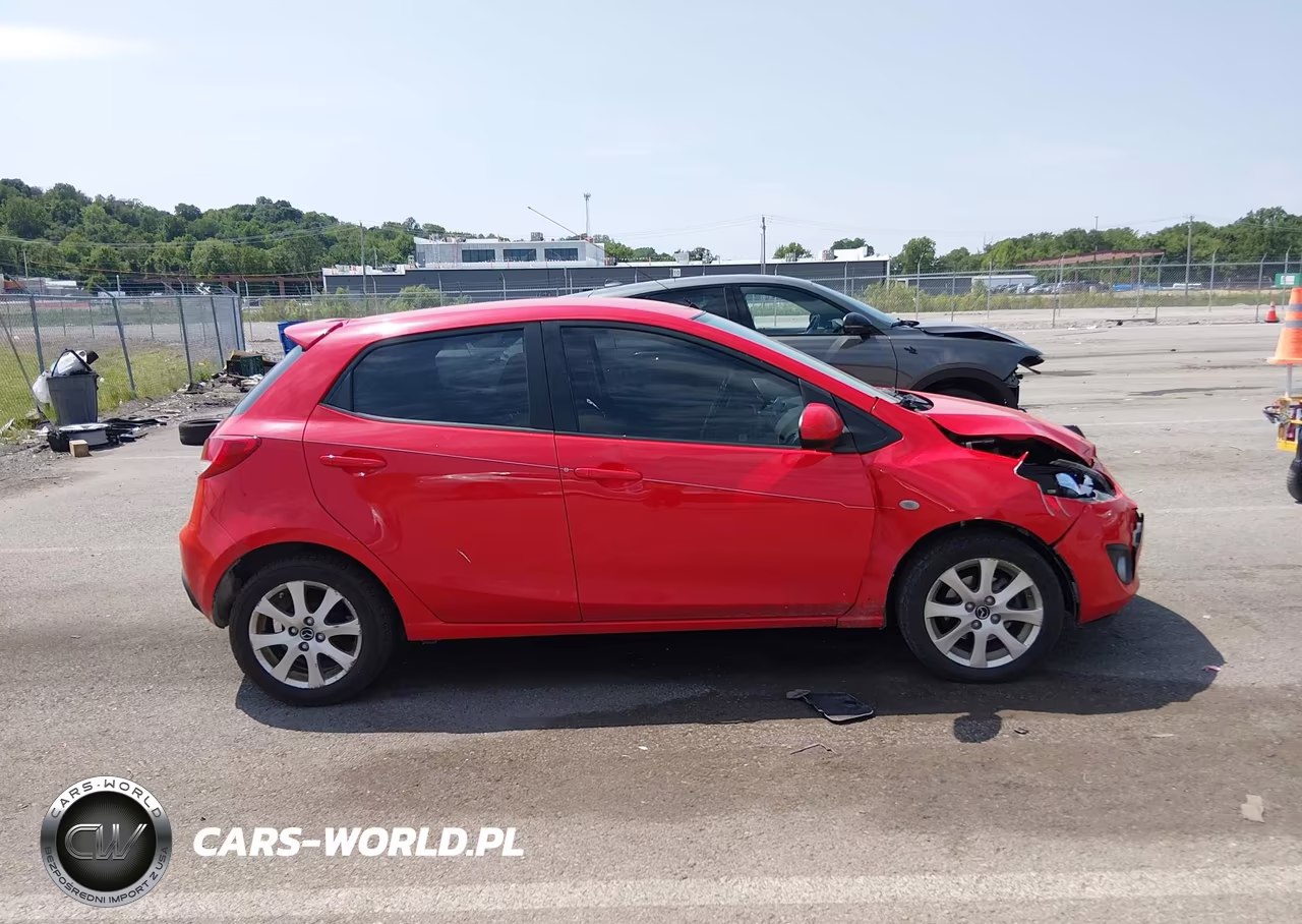 2014 Mazda Mazda2 Touring VIN:JM1DE1LYXE0178001 - 13