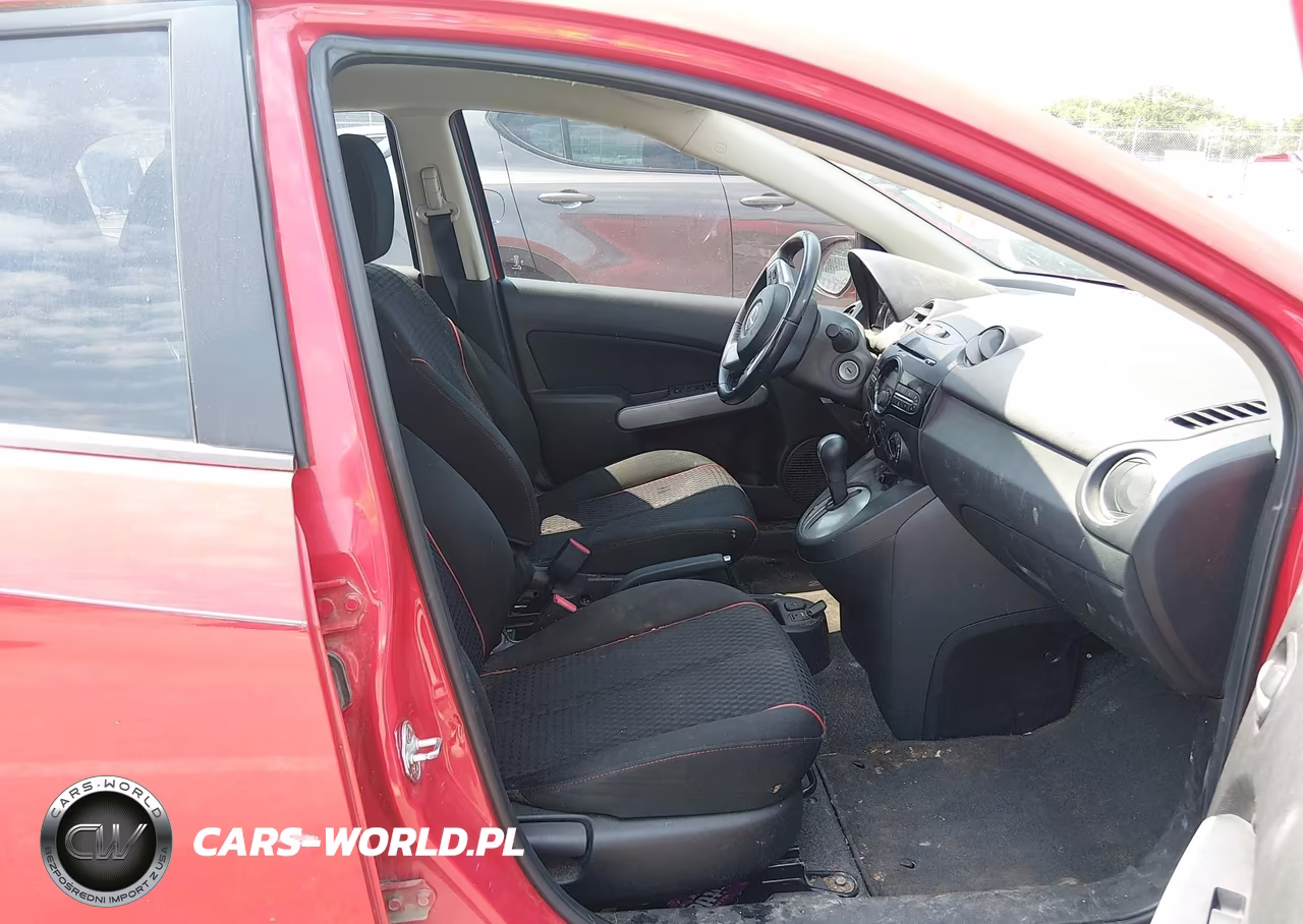 2014 Mazda Mazda2 Touring VIN:JM1DE1LYXE0178001 - 5