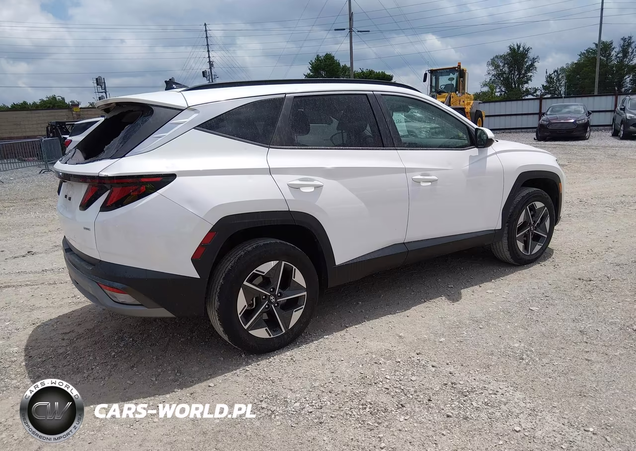 2025 Hyundai Tucson Sel VIN:3KMJBCDE3SE002158 - 4