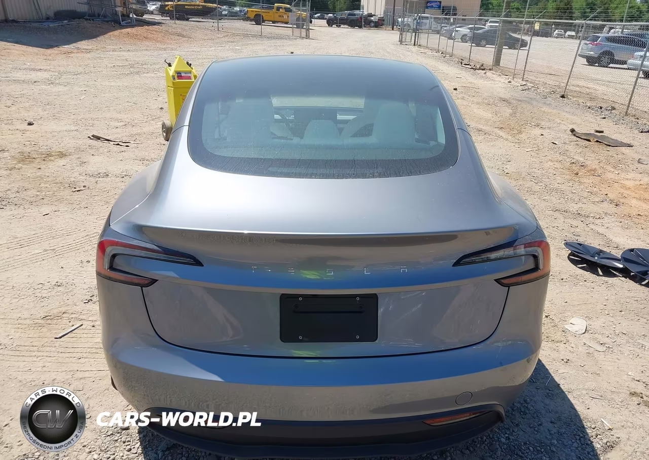 2025 Tesla Model 3 Long Range Rear-Wheel Drive-Standard Rear-Wheel Drive VIN:5YJ3E1EA1SF063361 - 15