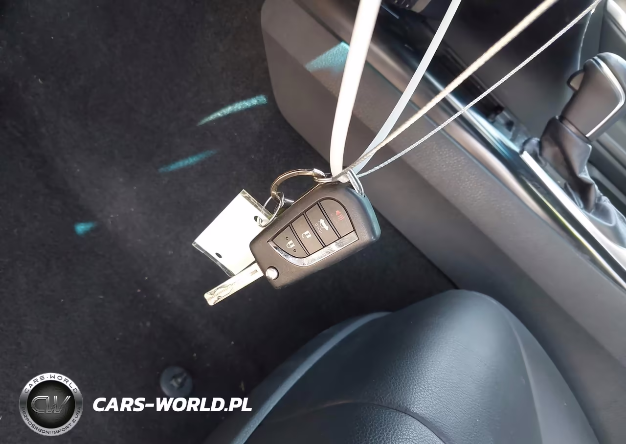 2018 Toyota Camry Se VIN:4T1B11HK4JU138325 - 11