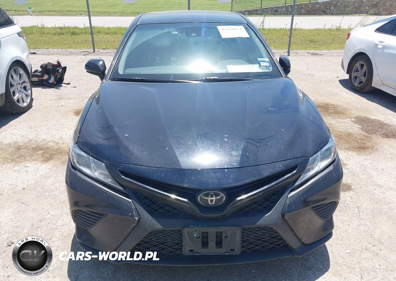 2018 Toyota Camry Se VIN:4T1B11HK4JU138325 - 12