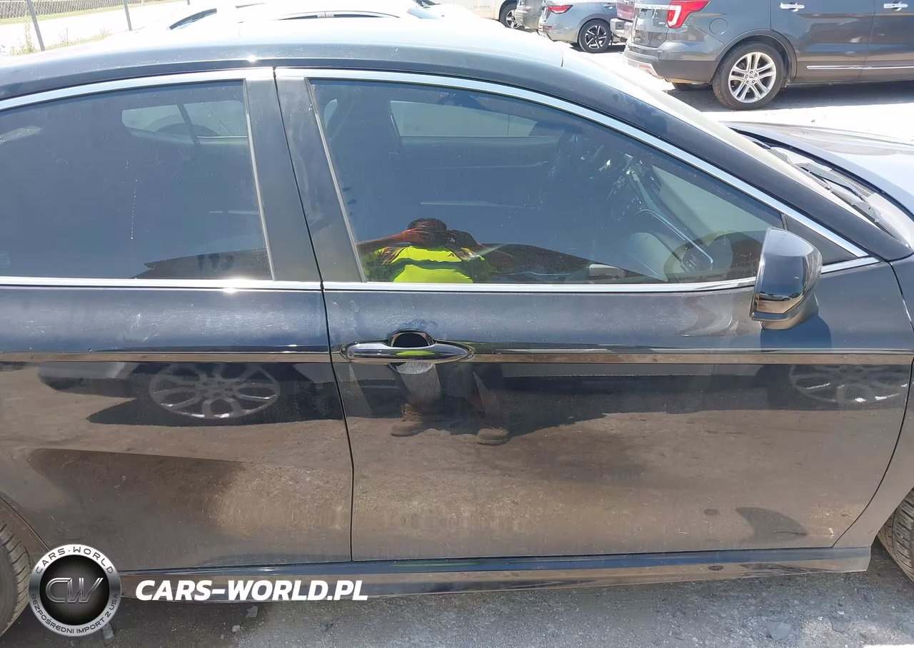 2018 Toyota Camry Se VIN:4T1B11HK4JU138325 - 13