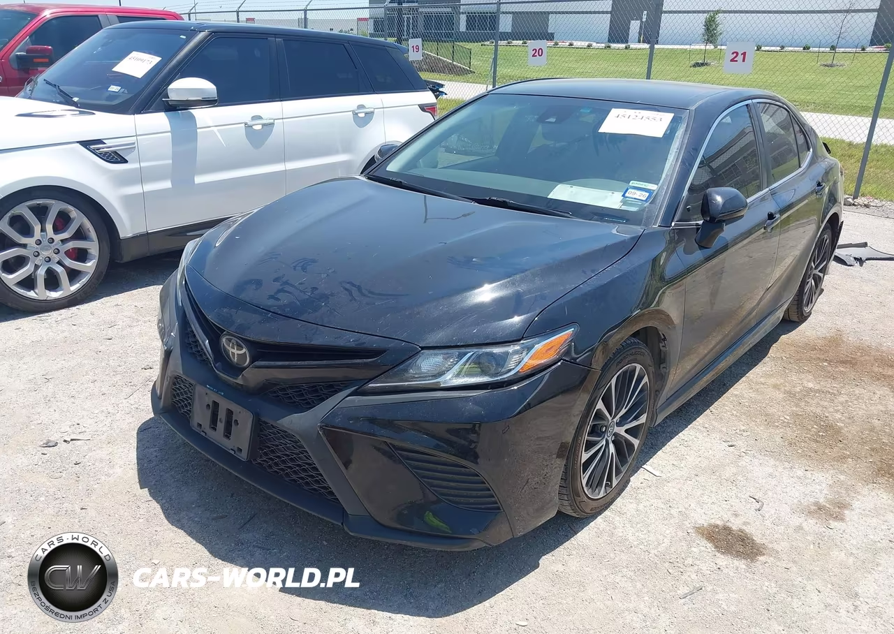 2018 Toyota Camry Se VIN:4T1B11HK4JU138325 - 2
