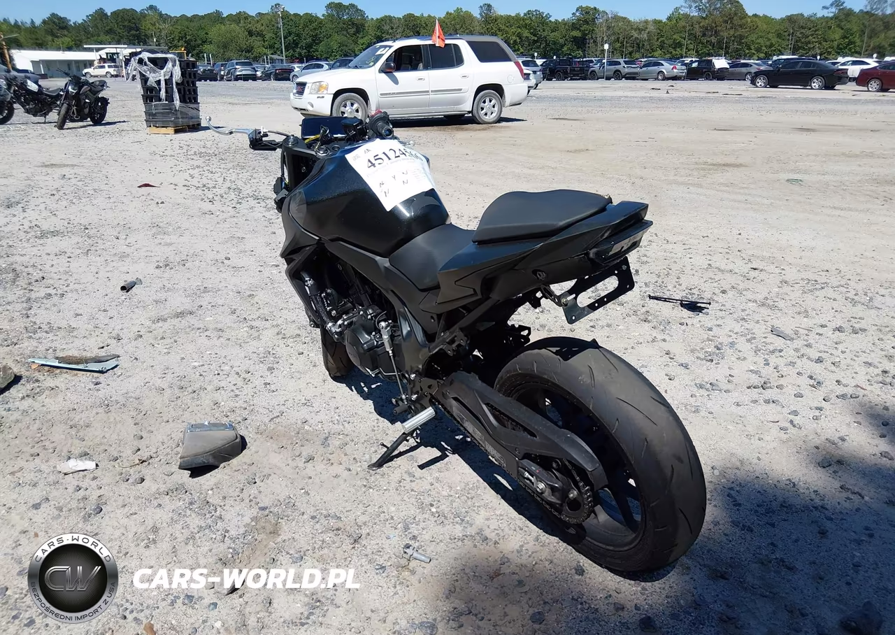 2025 Honda Cb750 A VIN:JH2RH2407SK001974 - 3