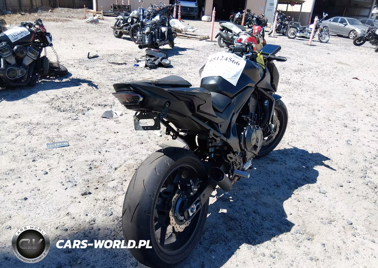 2025 Honda Cb750 A VIN:JH2RH2407SK001974 - 4