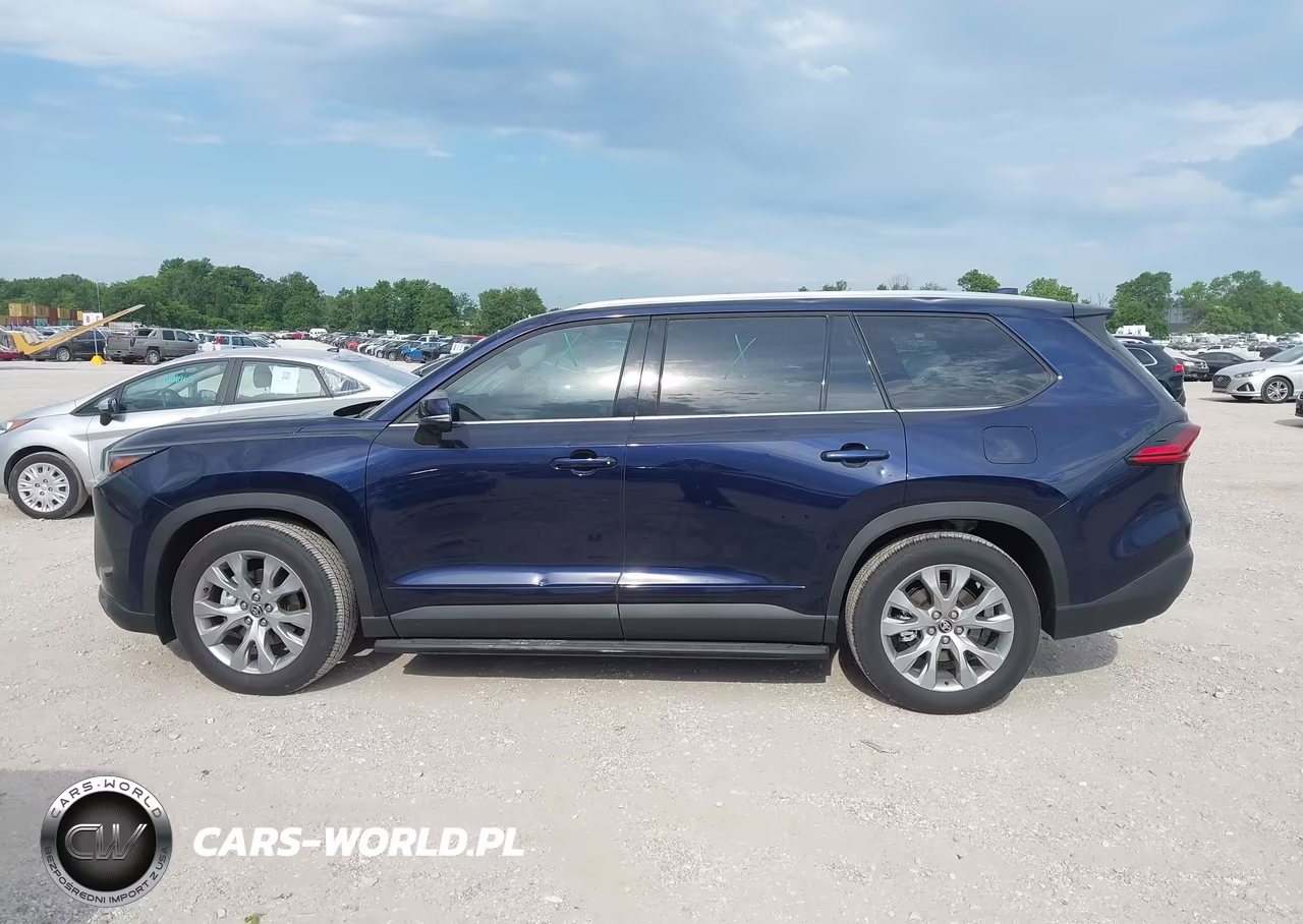 2026 Toyota Grand Highlander Hybrid Limited VIN:5TDACAB59TS081415 - 14