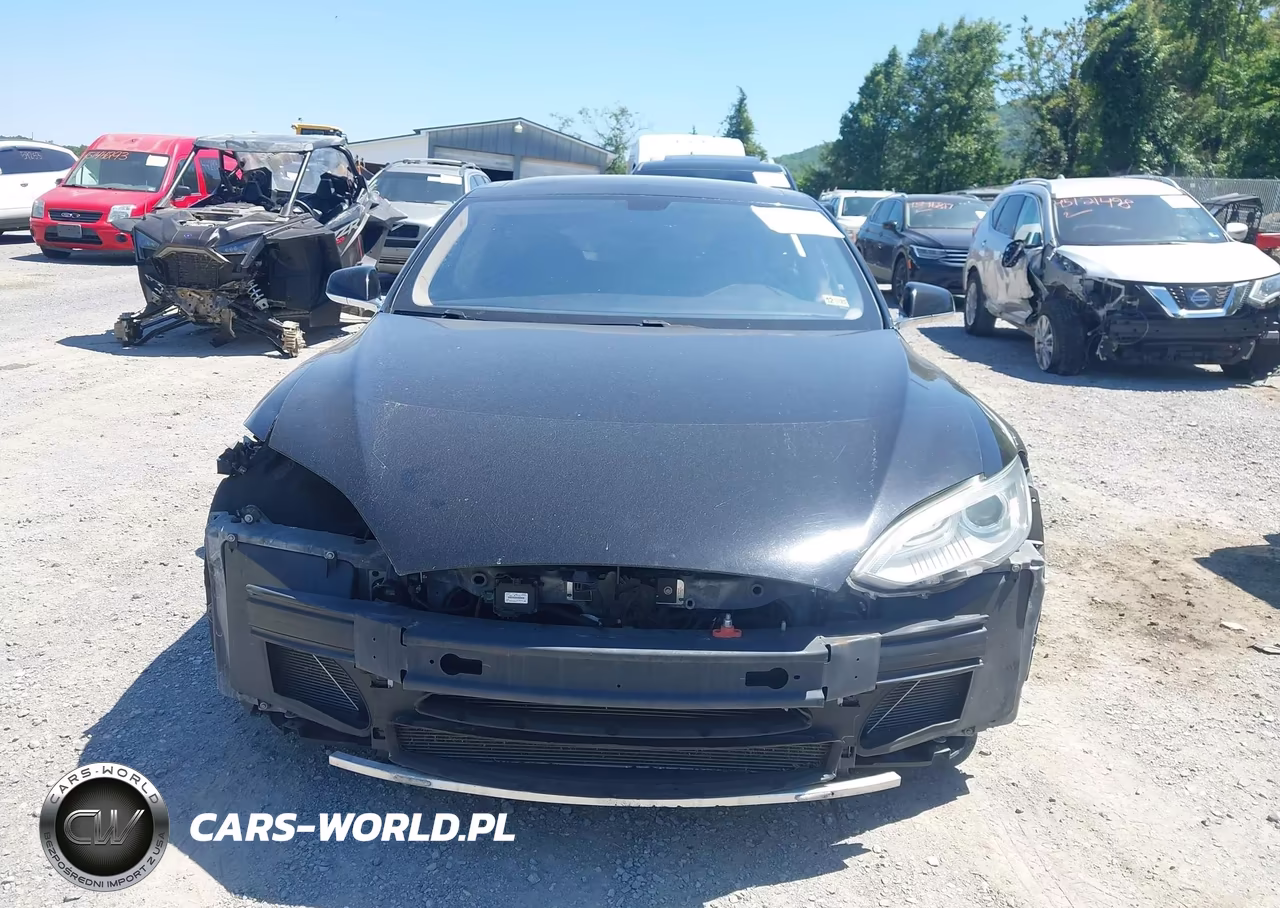 2013 Tesla Model S Performance VIN:5YJSA1DP7DFP05713 - 13