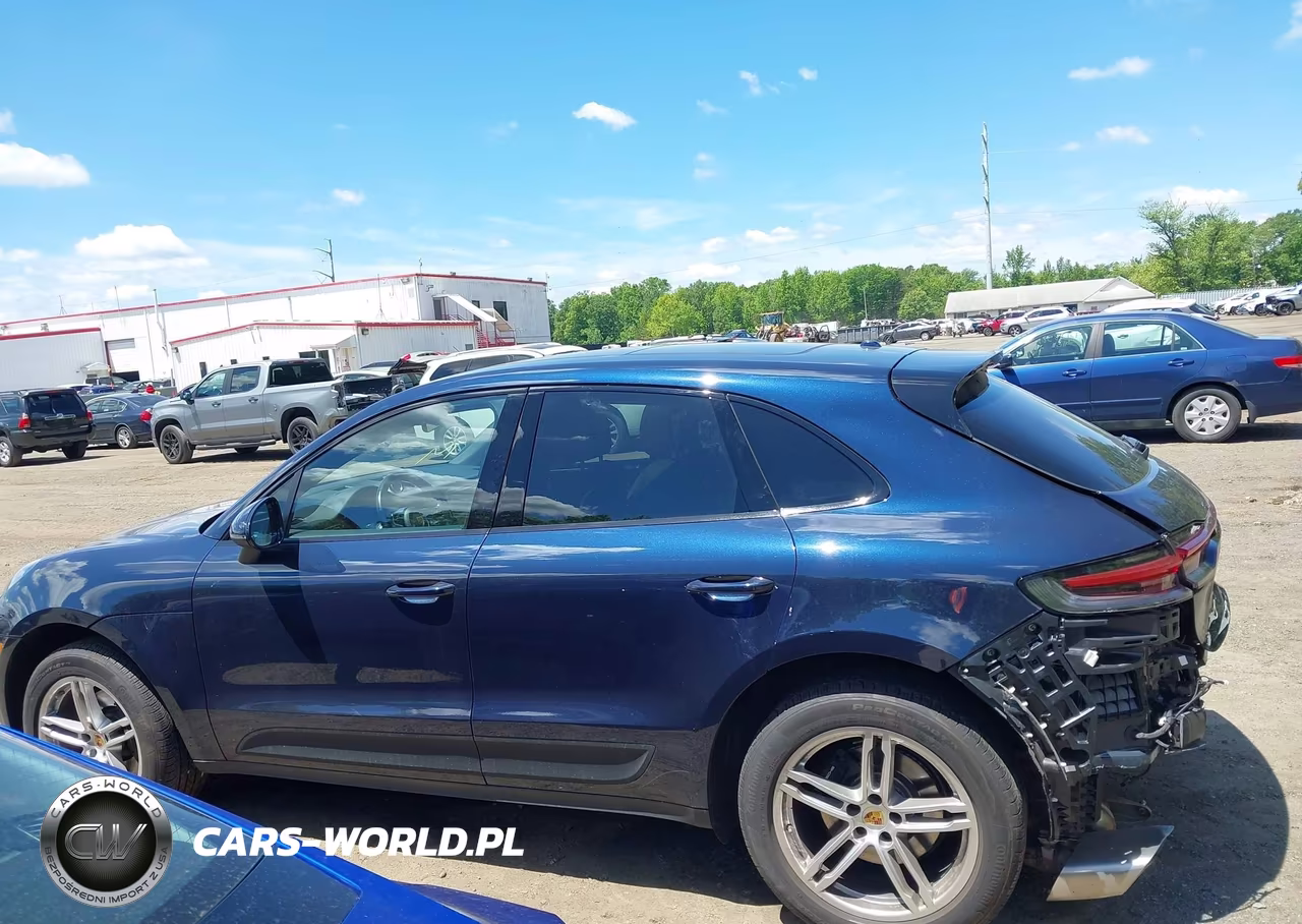 2020 Porsche Macan VIN:WP1AA2A53LLB12784 - 14