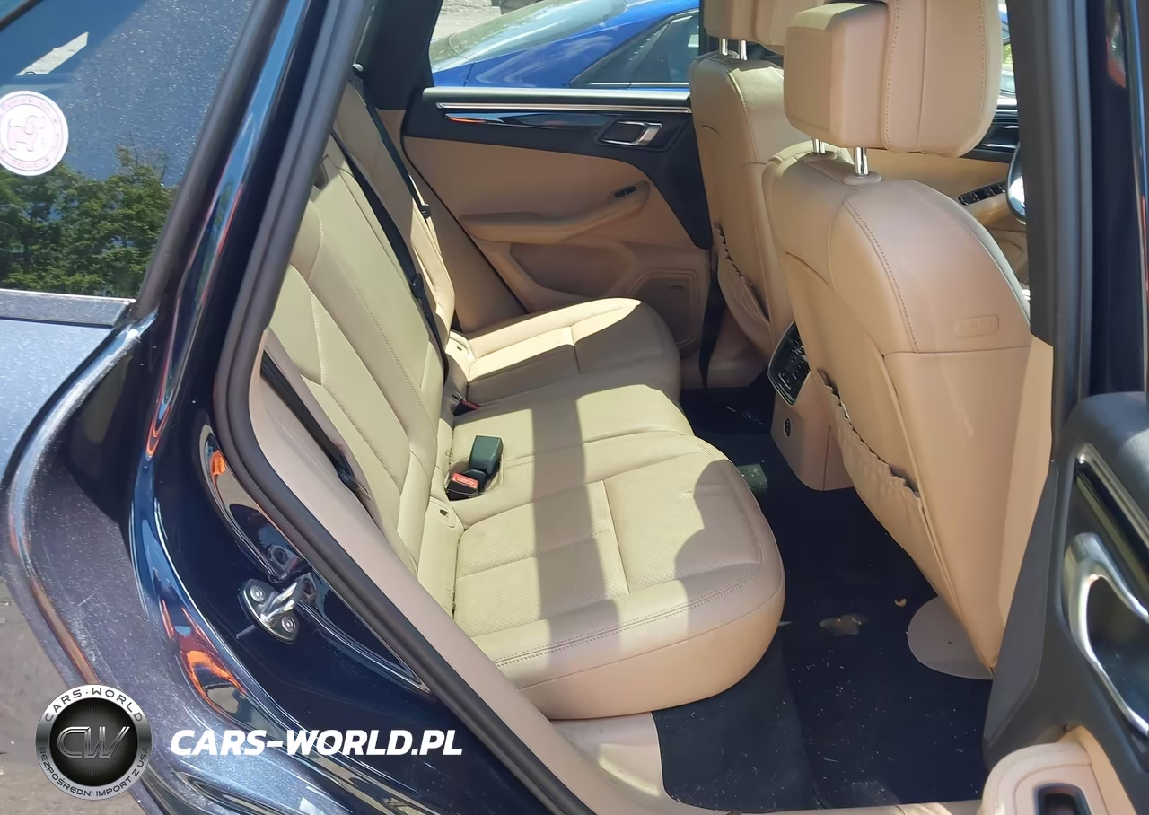 2020 Porsche Macan VIN:WP1AA2A53LLB12784 - 8