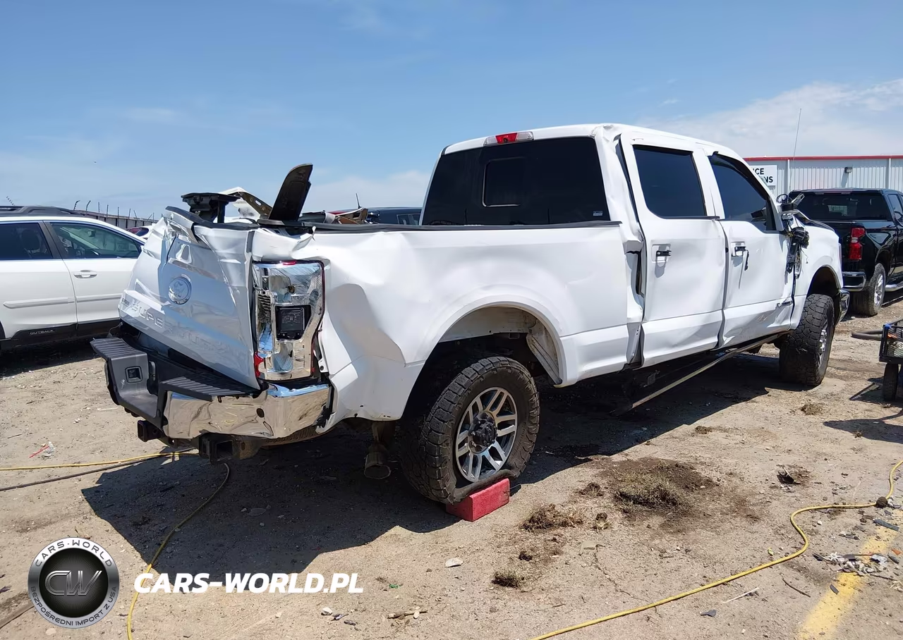 2017 Ford F-350 Lariat VIN:1FT8W3BT6HEF46505 - 4