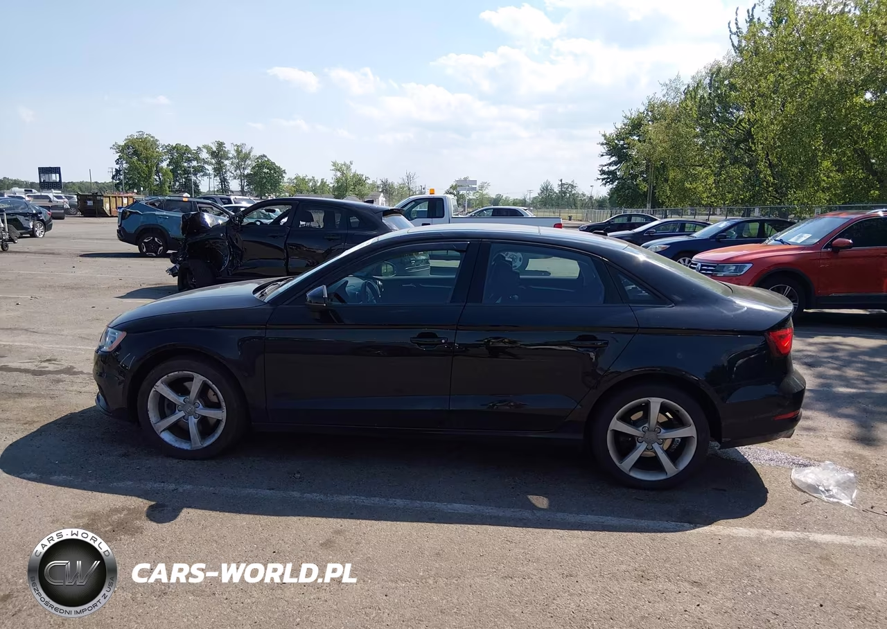 2015 Audi A3 2.0T Premium VIN:WAUBFGFF7F1008852 - 14