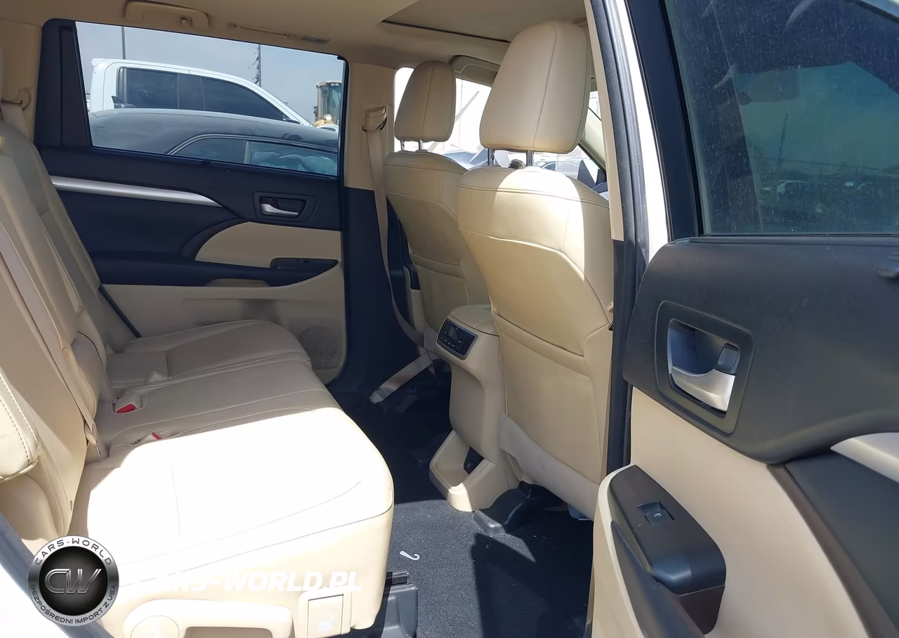 2015 Toyota Highlander Xle V6 VIN:5TDJKRFH9FS198244 - 8