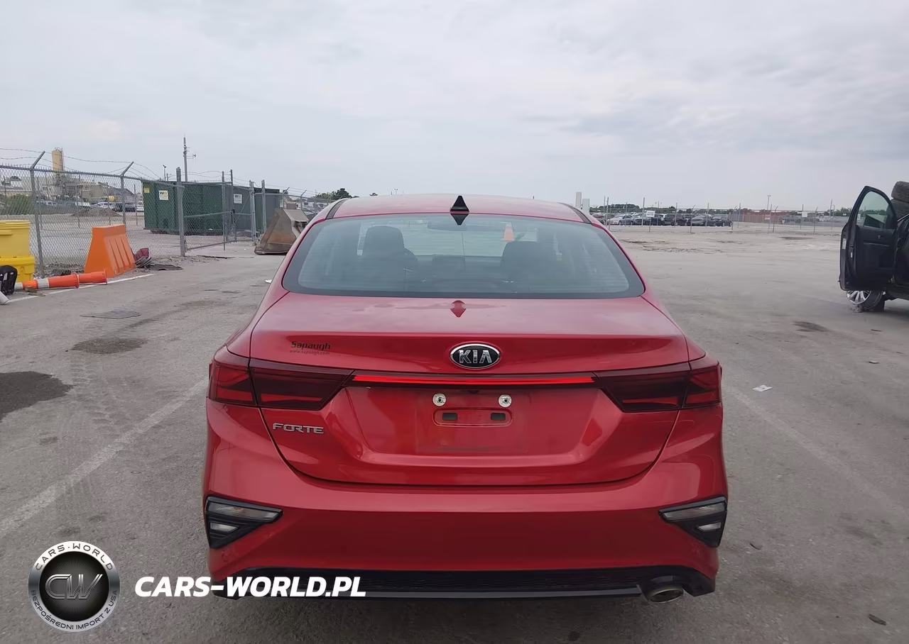 2019 Kia Forte Lxs VIN:3KPF24AD0KE117682 - 16