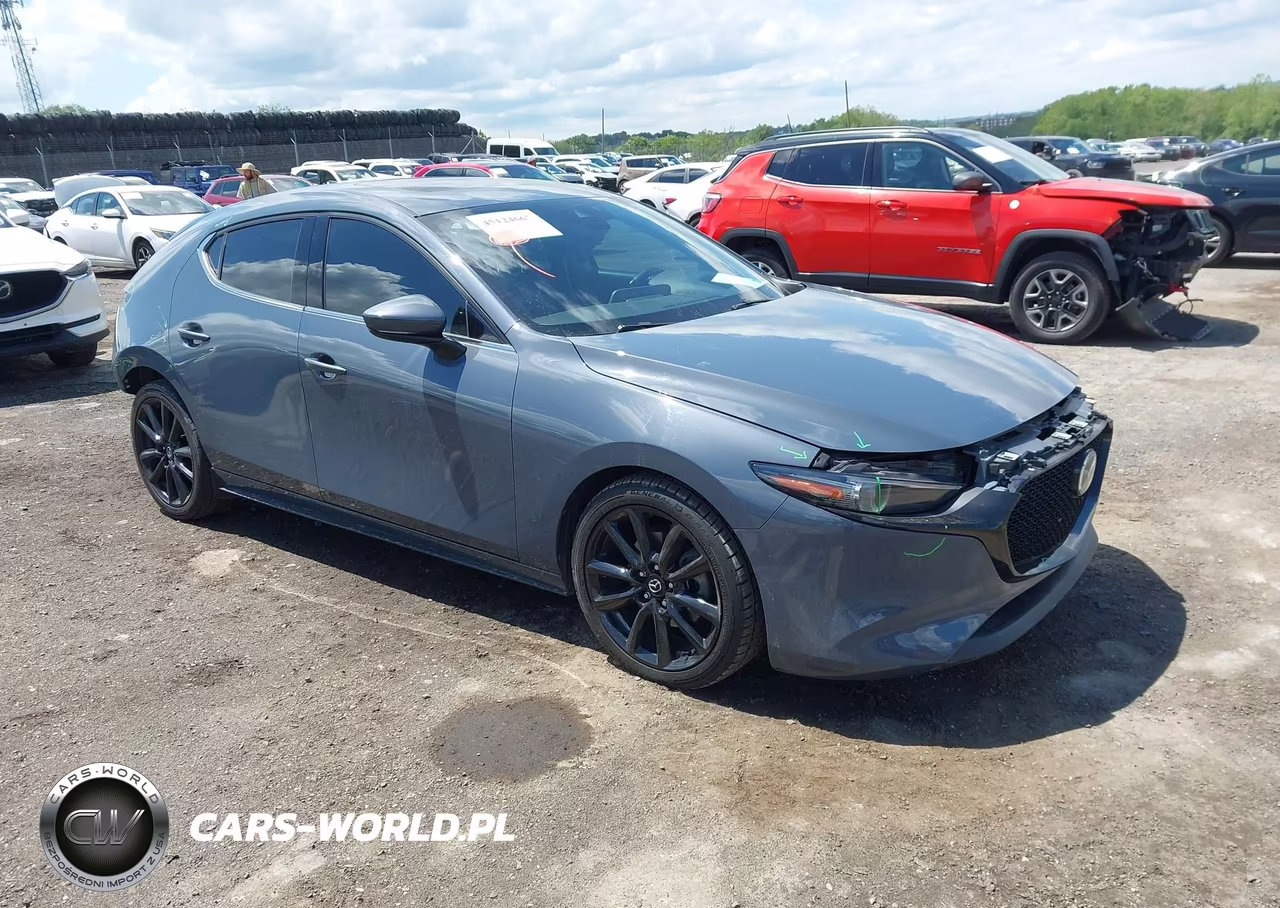 2021 Mazda Mazda3 Premium – zdjęcie 1 z 16