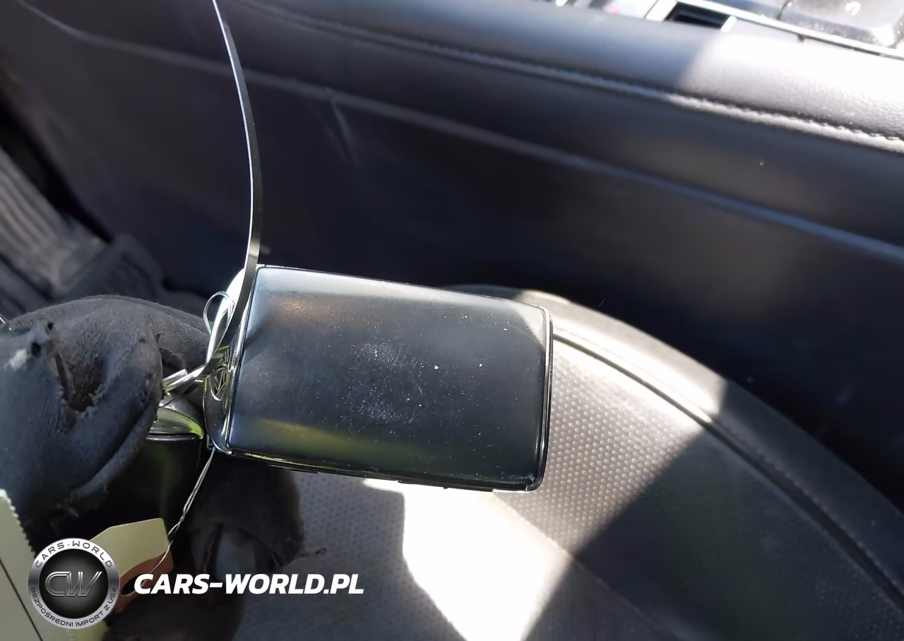 2021 Mazda Mazda3 Premium VIN:JM1BPBML1M1402159 - 11