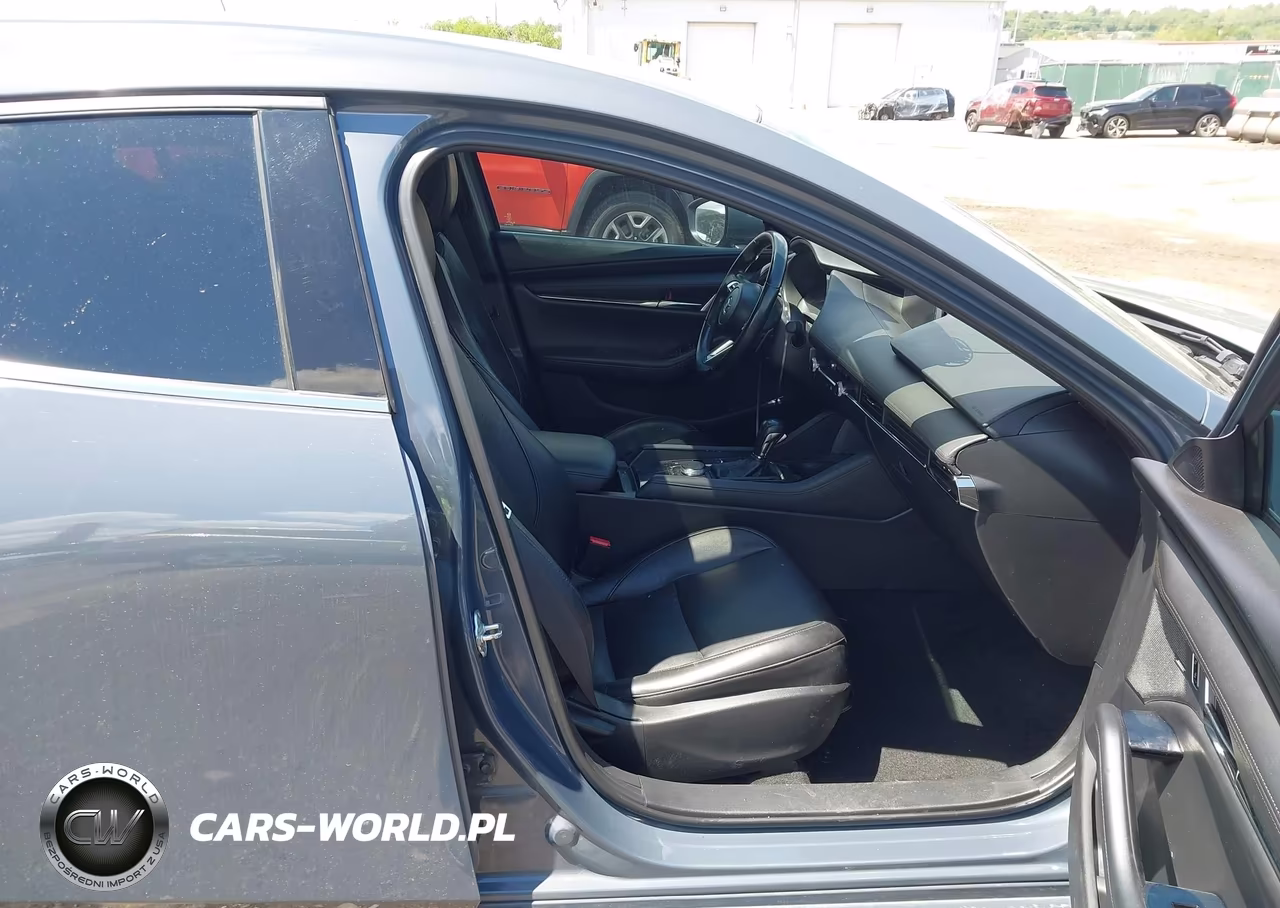 2021 Mazda Mazda3 Premium VIN:JM1BPBML1M1402159 - 5