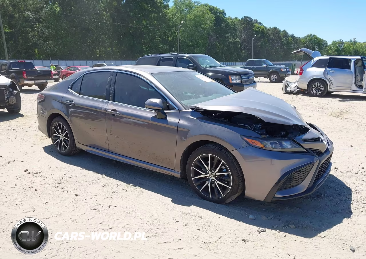 2024 Toyota Camry Se – zdjęcie 1 z 18