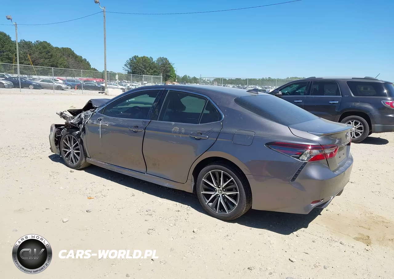 2024 Toyota Camry Se VIN:4T1G11AK9RU910877 - 3