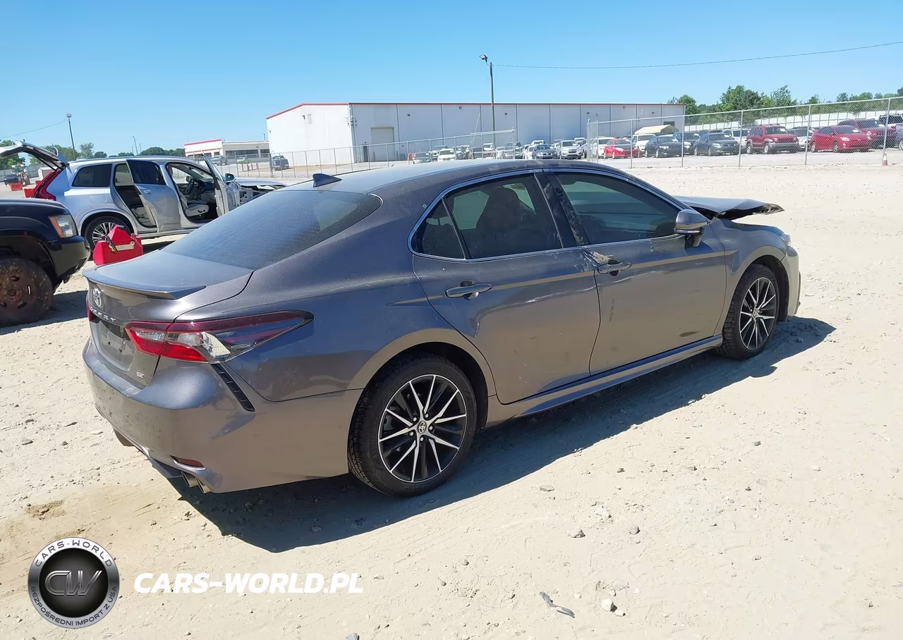 2024 Toyota Camry Se VIN:4T1G11AK9RU910877 - 4