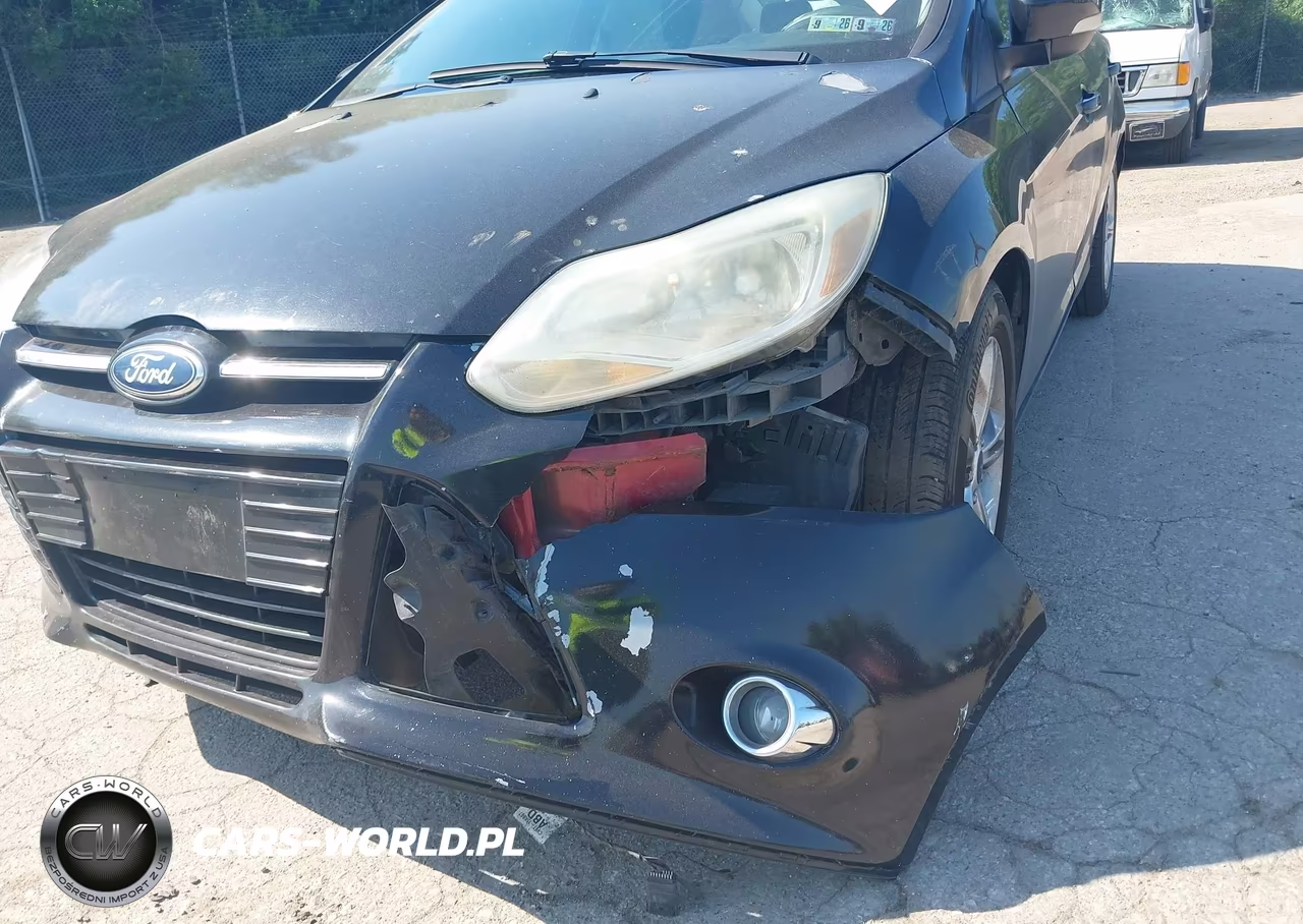 2014 Ford Focus Se VIN:1FADP3F22EL233929 - 6