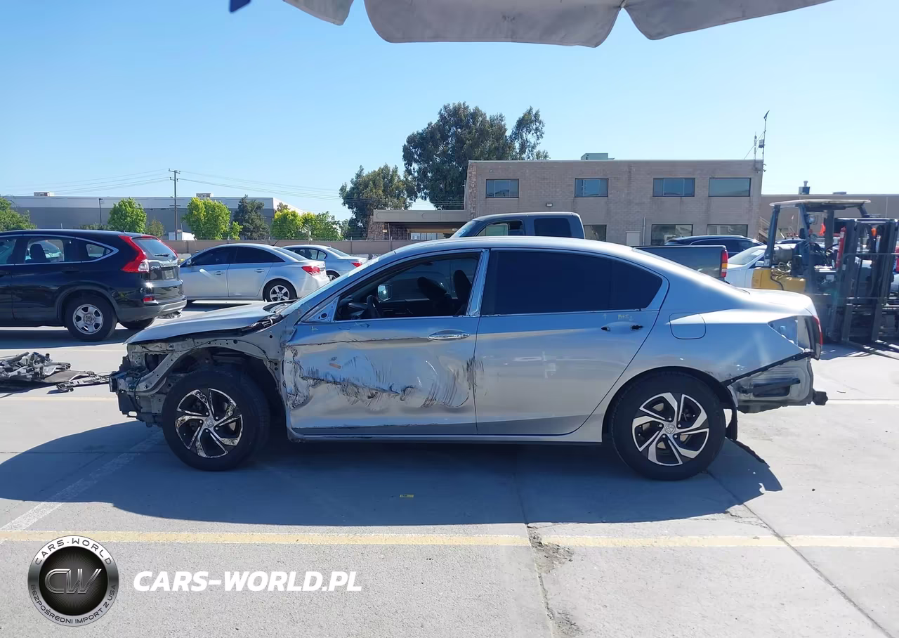 2017 Honda Accord Lx VIN:1HGCR2F33HA179982 - 15