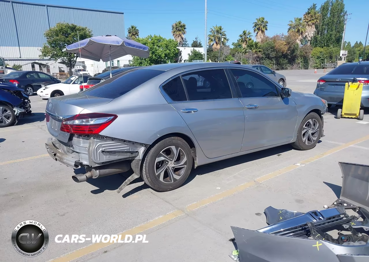 2017 Honda Accord Lx VIN:1HGCR2F33HA179982 - 4
