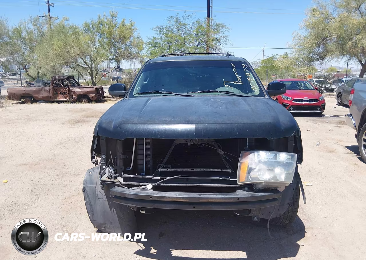 2012 Chevrolet Tahoe Lt VIN:1GNSCBE00CR135085 - 12