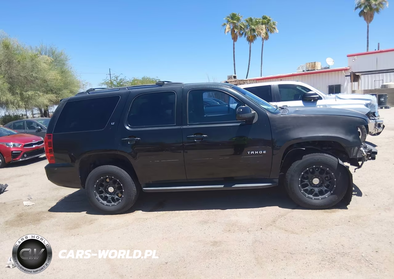 2012 Chevrolet Tahoe Lt VIN:1GNSCBE00CR135085 - 13