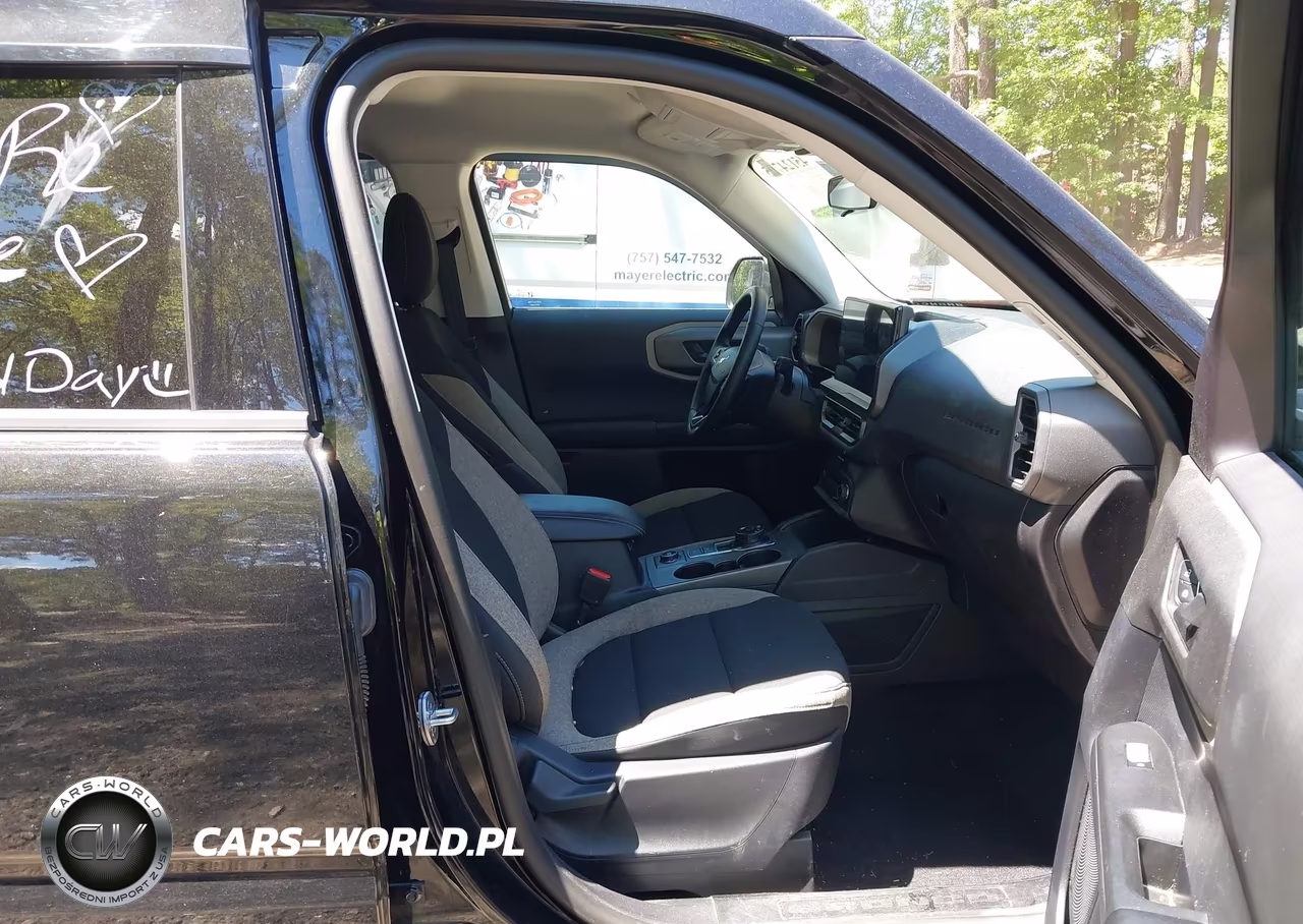 2025 Ford Bronco Sport Big Bend VIN:3FMCR9BN6SRE48631 - 5