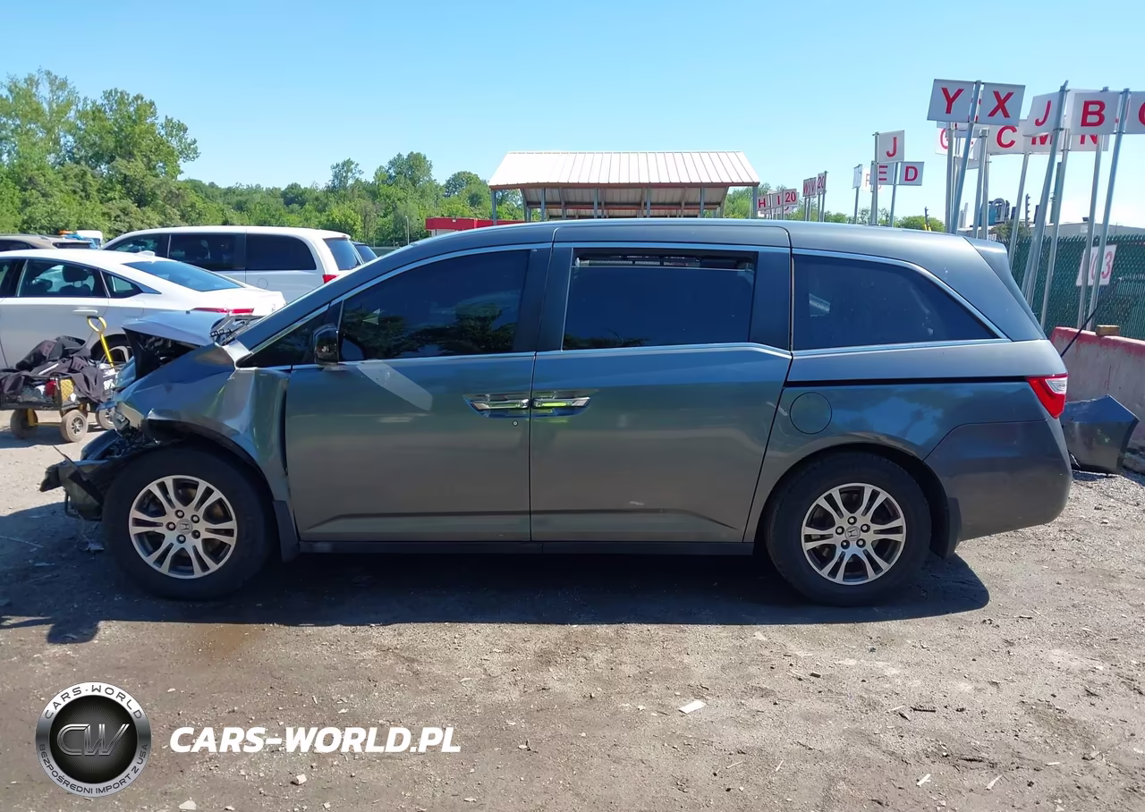 2011 Honda Odyssey Ex-L VIN:5FNRL5H67BB038009 - 15