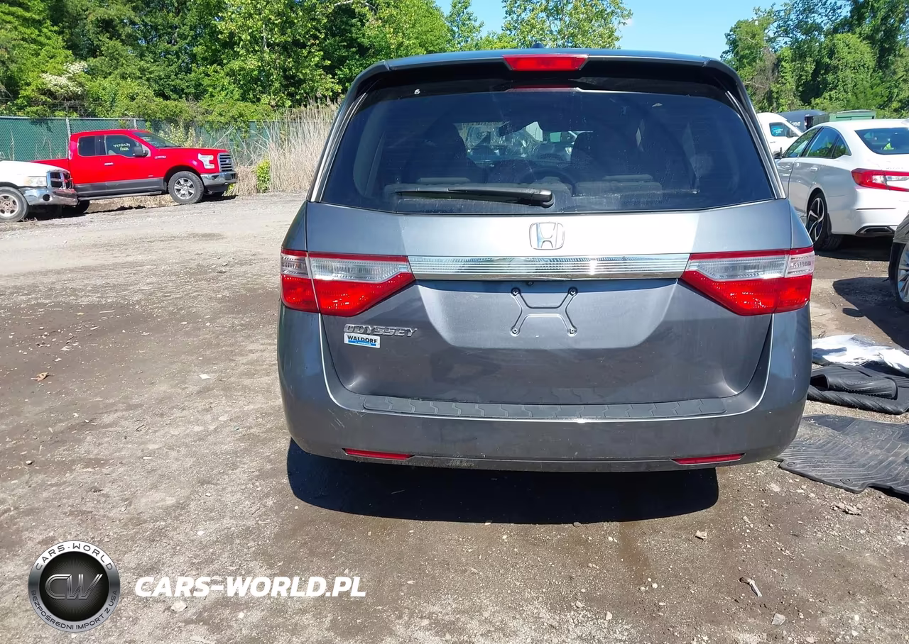 2011 Honda Odyssey Ex-L VIN:5FNRL5H67BB038009 - 17