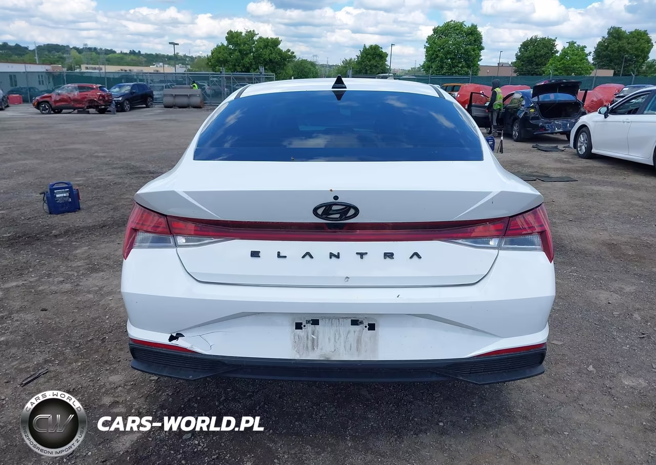 2023 Hyundai Elantra Hybrid Blue VIN:KMHLM4AJXPU082740 - 16