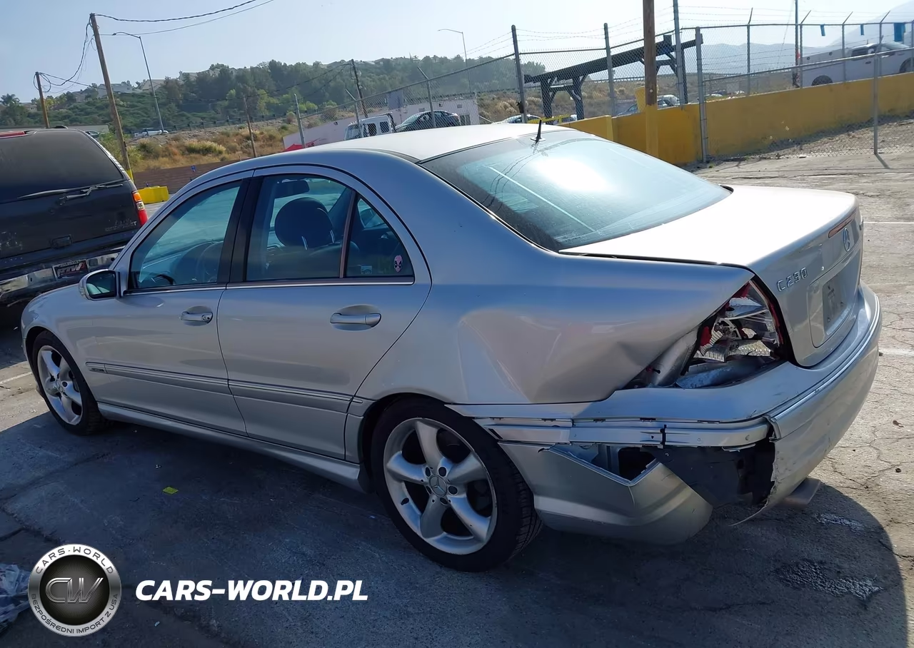 2005 Mercedes-Benz C 230 Kompressor Sport VIN:WDBRF40J95F651751 - 14