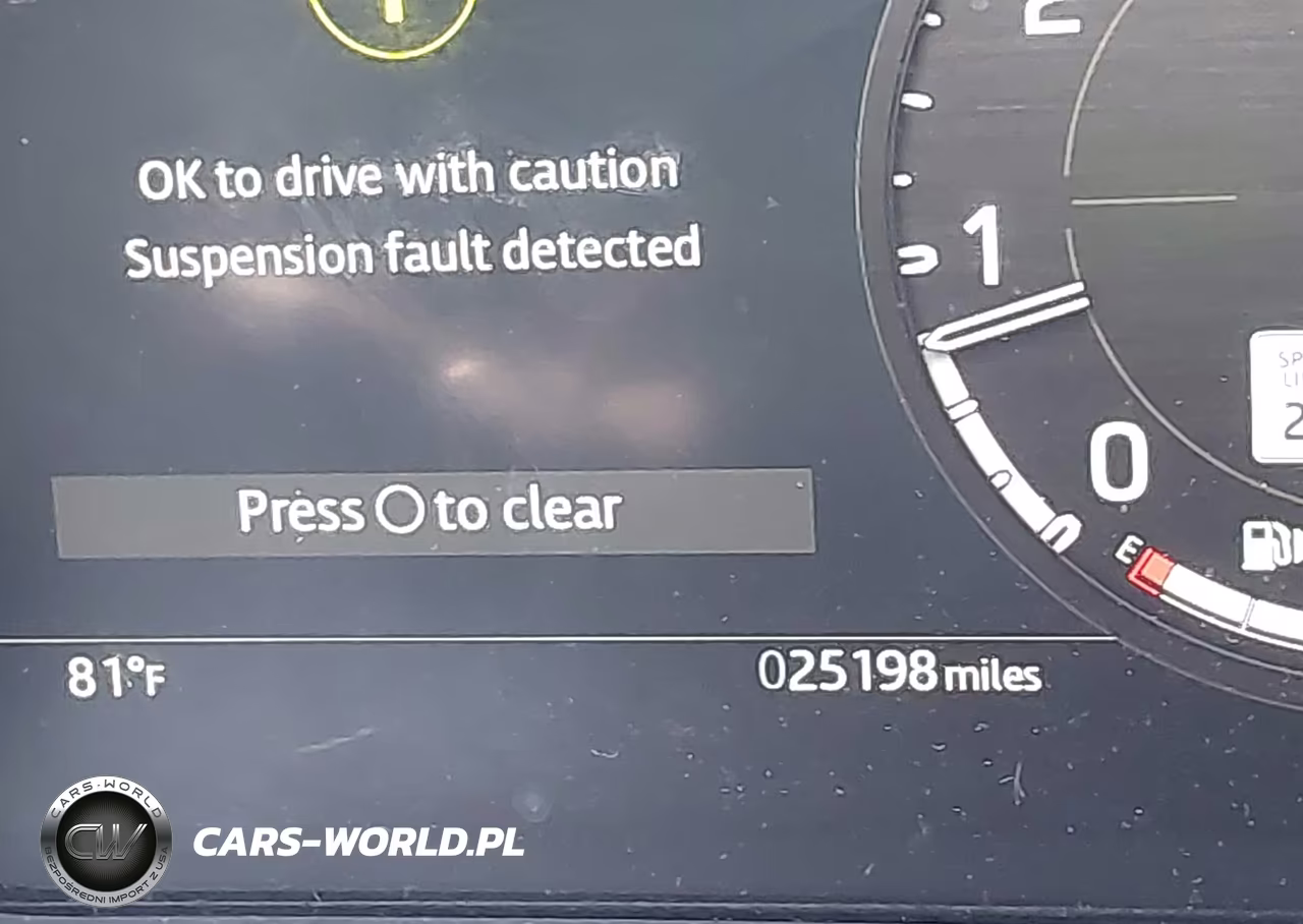 2025 Land Rover Defender 110 P300 VIN:SALEJ7EXXS2430362 - 15