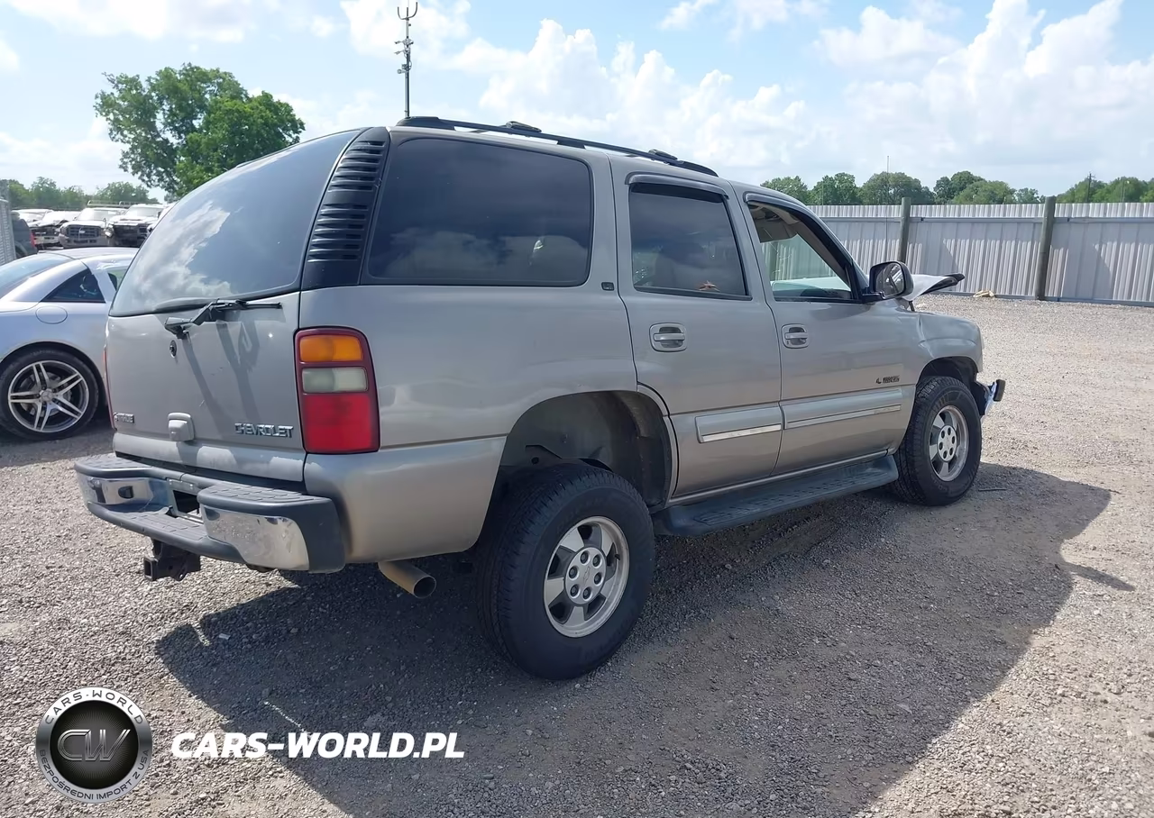 2003 Chevrolet Tahoe Lt VIN:1GNEC13Z33J205038 - 4