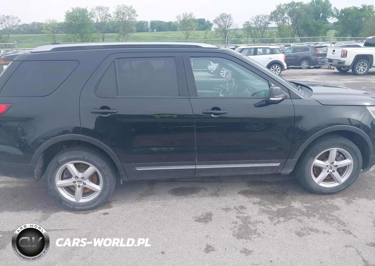 2016 Ford Explorer Xlt VIN:1FM5K8D82GGB73448 - 13