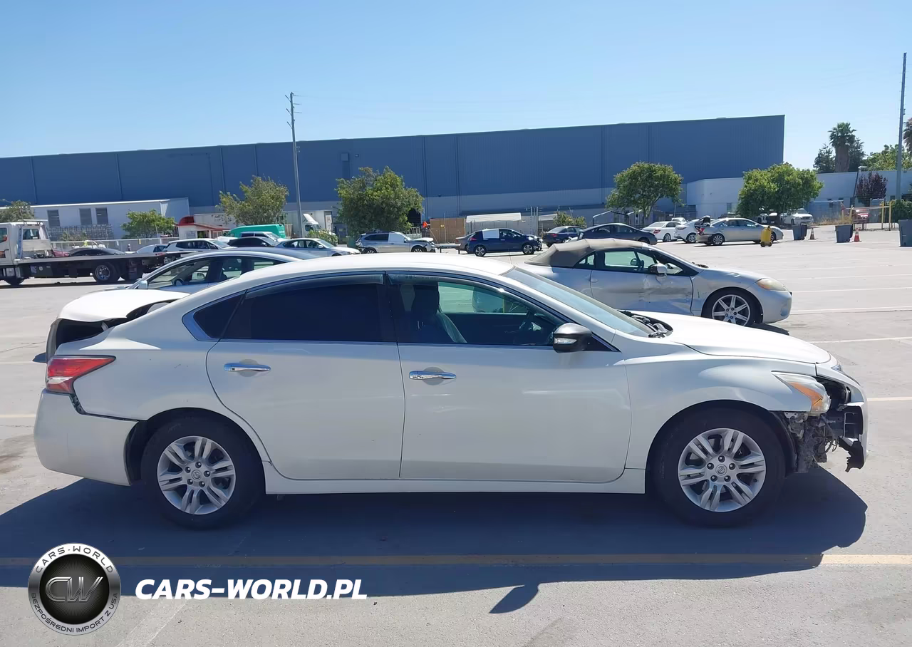 2014 Nissan Altima 2.5 S VIN:1N4AL3AP9EC200847 - 14