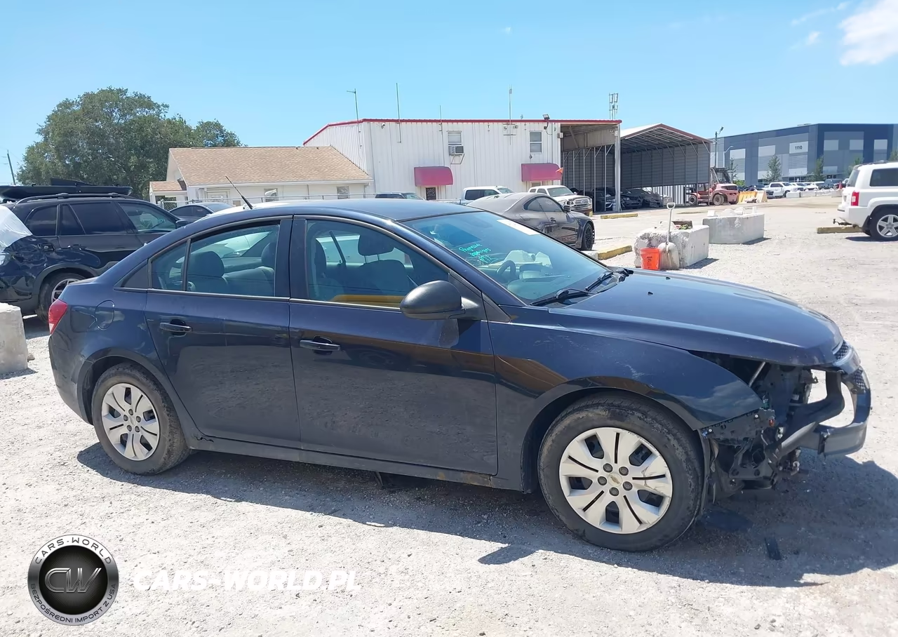 2014 Chevrolet Cruze Ls VIN:1G1PA5SH6E7214509 - 14
