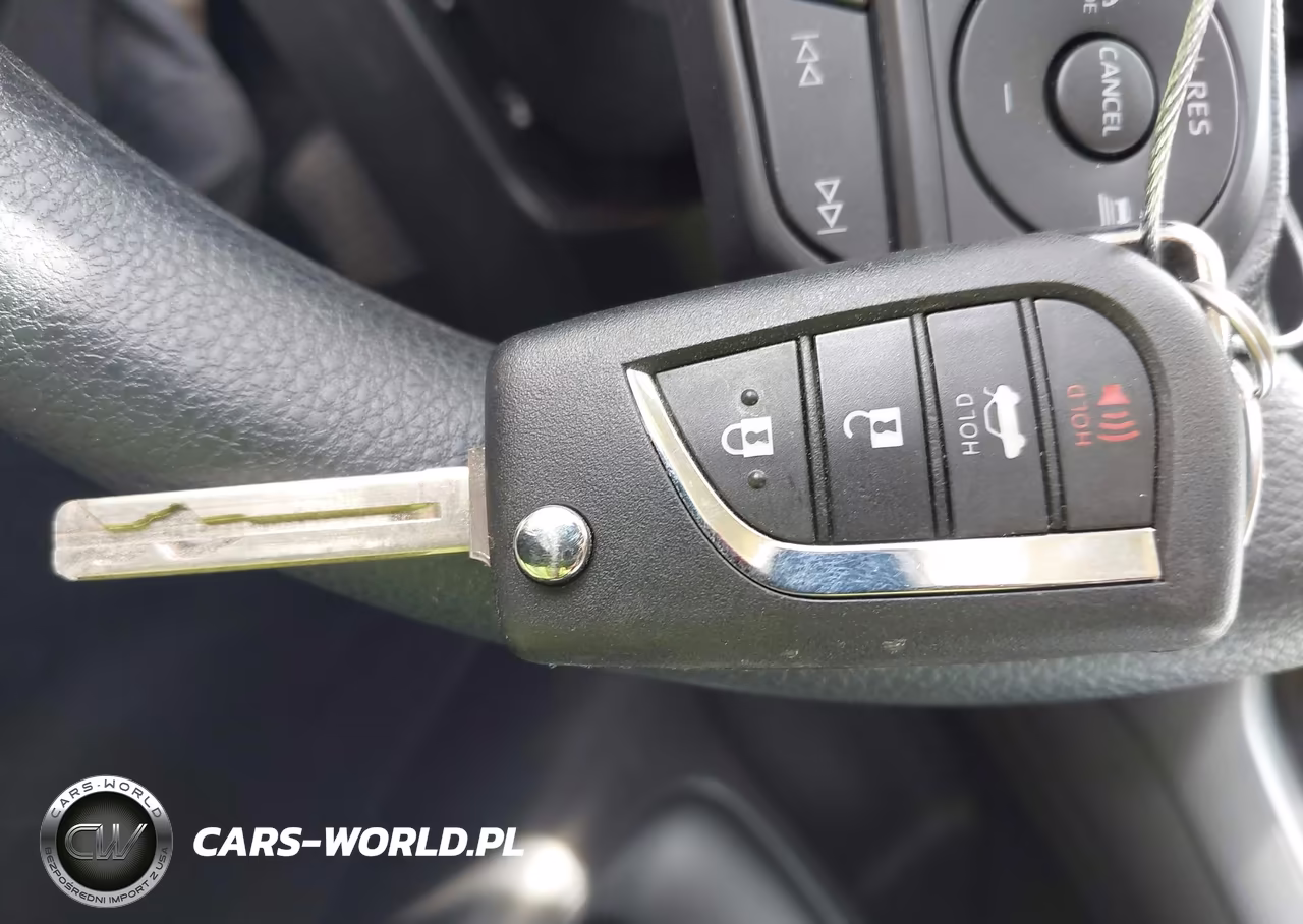 2026 Toyota Corolla Le VIN:5YFB4MDE4TP383011 - 11