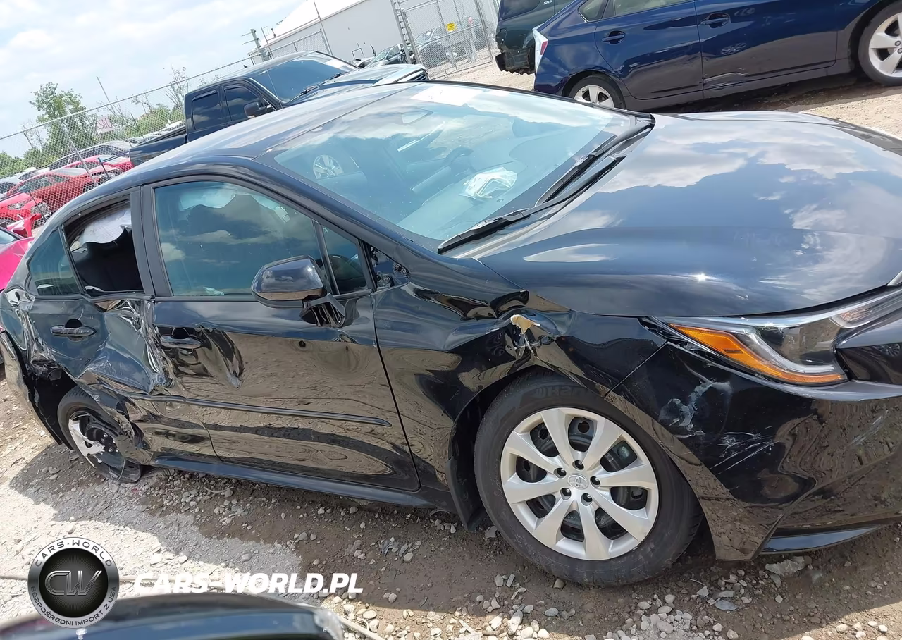 2026 Toyota Corolla Le VIN:5YFB4MDE4TP383011 - 13