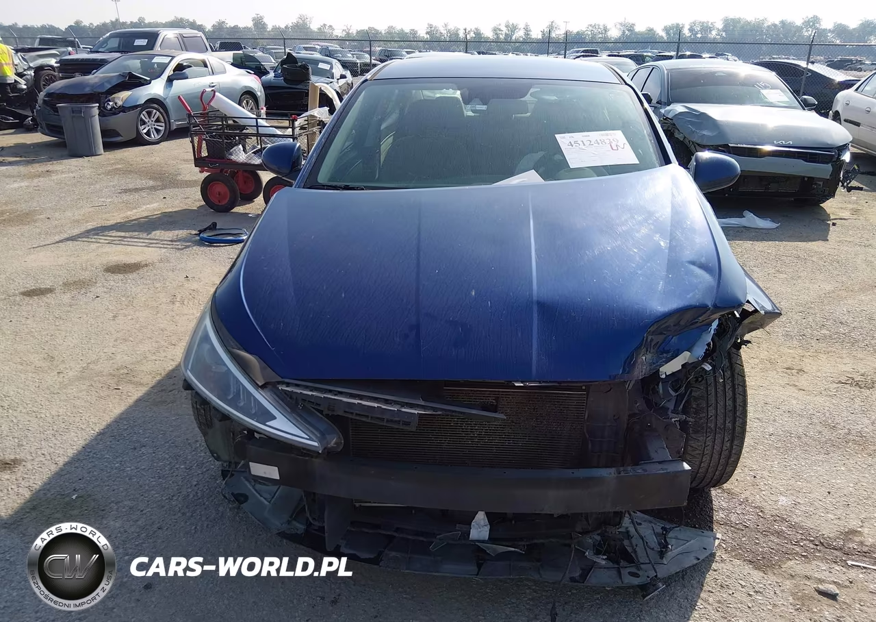 2020 Hyundai Elantra Sel VIN:5NPD84LF2LH509466 - 13
