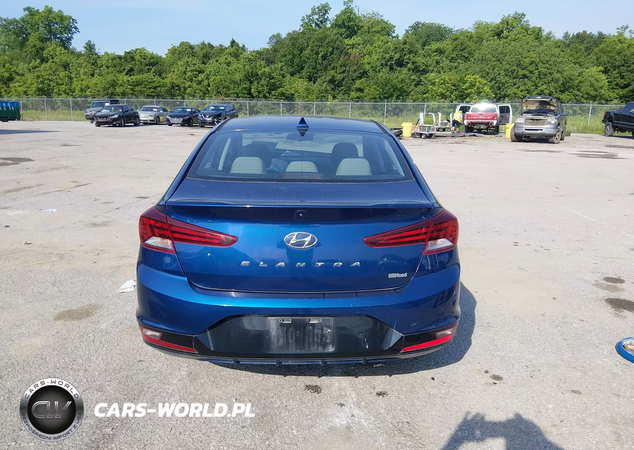2020 Hyundai Elantra Sel VIN:5NPD84LF2LH509466 - 17