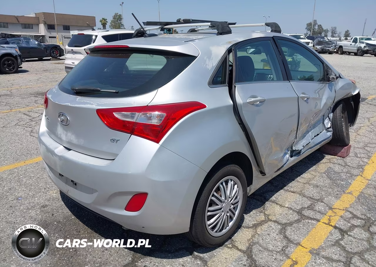 2016 Hyundai Elantra Gt VIN:KMHD35LHXGU258077 - 4