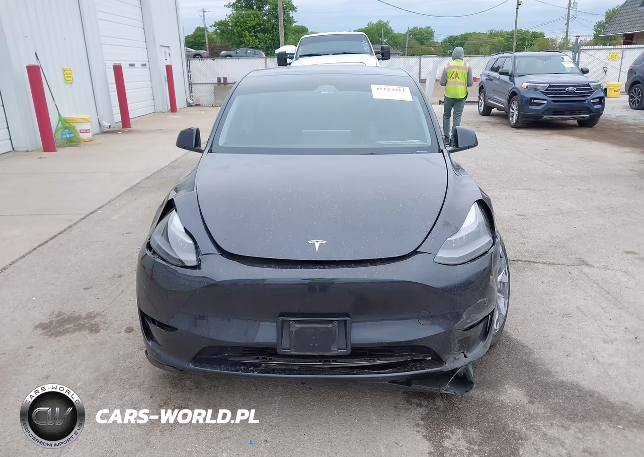 2024 Tesla Model Y Long Range Dual Motor All-Wheel Drive VIN:7SAYGDEE1RA228968 - 12
