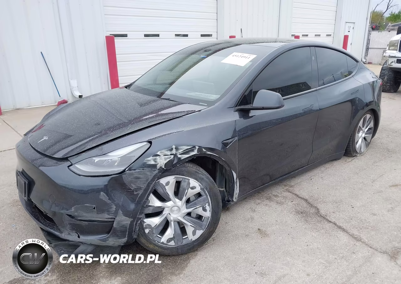 2024 Tesla Model Y Long Range Dual Motor All-Wheel Drive VIN:7SAYGDEE1RA228968 - 2