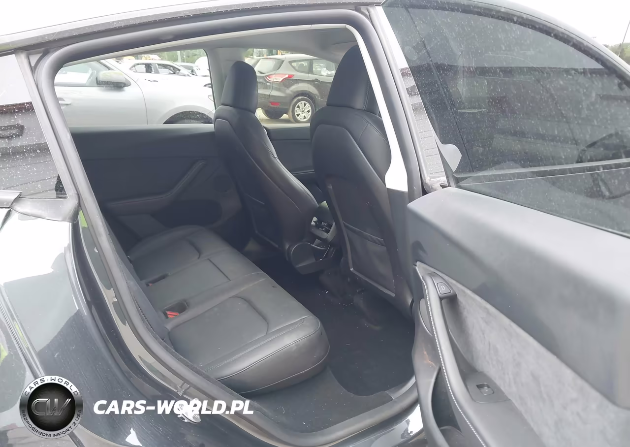 2024 Tesla Model Y Long Range Dual Motor All-Wheel Drive VIN:7SAYGDEE1RA228968 - 8